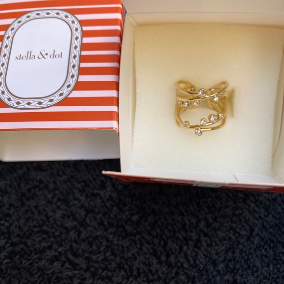 Stella & Dot Celestial Ring - Picture 3 of 5